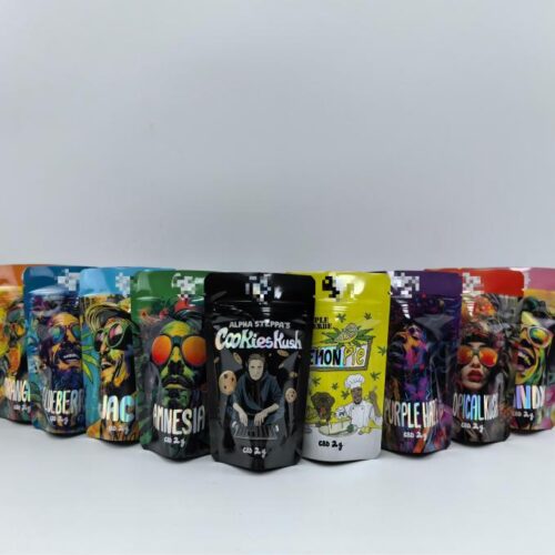 Multiple Designs Mixed Stand-up Pouches With Hologram Effect Multiple Designs Mixed Stand-up Pouches With Hologram Effect